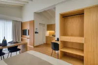 Petroulas Village Hotels in Nea Tirintha