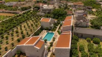 Petroulas Village Hotels in Nea Tirintha