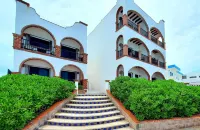 Oceanside Villa "Puebla" with a/c pool in centro      5 min stroll to beach  호텔
