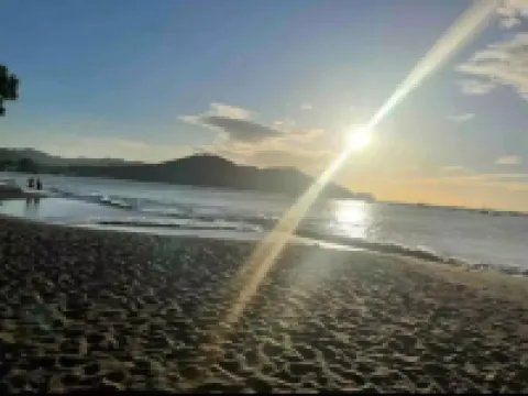 Cute 2bdrm Condo - Across from the beach Hoteles en Sardinal