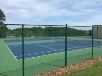 Cozy townhouse on Woods Resort Golf, spa, swimming, tennis and hiking