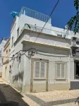 Wonderful house Built To Excellent Standards in the heart of Olhao. - 浴缸