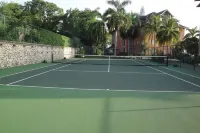 Panoramic View Sea below 2Bed2Bath 1754Sqft  Apartment ChefHsekeeper Pool Tennis