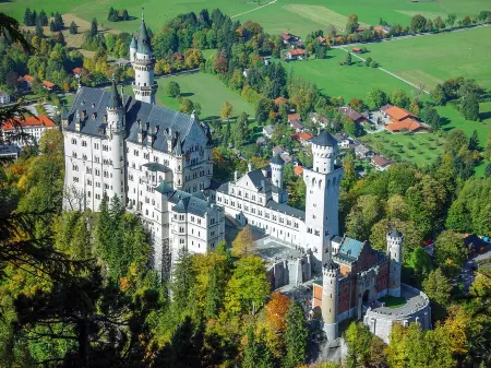 Apartment with terrace and small garden Отели рядом с достопримечательностью «Konrad Zuse Platz»