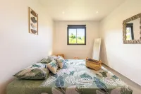 Romantic Villa Laupie 5 minutes from Case Pilote, a haven of peace Hôtels à : 