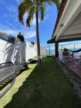 Beachfront Villa in Decameron Отели рядом с достопримечательностью «Playa Blanca»