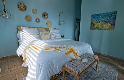 Cocoloba Deluxe 2- Beach front casita steps from the beach and Popular Beach Bar Hotels near Crash Boat Beach