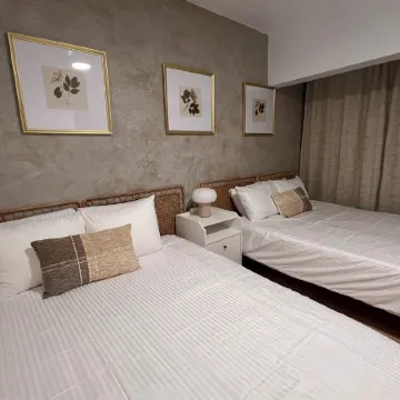 Sol y Mar - Oceanfront Condo!