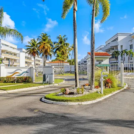 Sand Dollar Beachfront Condo! New upgrades, steps from the beach! Paradise!