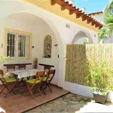 Top renovated holiday home with AC, Wi-Fi, satellite, infrared heating Hotel Exterior