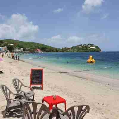 Studio 5 mins walk to Anse Mitan beach Fitness & Recreational Facilities
