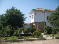 Spiti Avra - Pilioritic house with valley view - 2km from the sea Hotel in zona Horto
