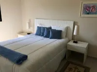 Excellent 135 m2 apartment 70 m from the sea, with electric barbecue and Wi-Fi