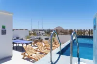Colmena Marina Cabos - Rooftop Pools