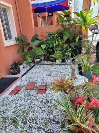 Serene Cozy Air Con Home in Fully-Secured Complex Отели рядом с достопримечательностью «Пангасинан Стейт Юниверсити, Ерданета Кампус»