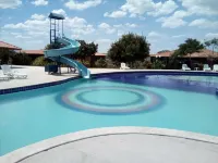 Condomínio Hotel Canarius Residence de Gravatá Pe. Flat 101 Térreo Nascente. Hotels in Gravatá