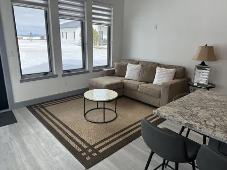 Come enjoy our"beautiful new modern guest house" with a view to the ski mountain