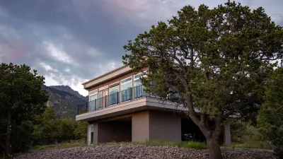 Contemporary Mountain Home With Panoramic Views