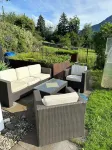 Ferien im Grünen, 7min in die Stadt in Absoluter Ruhe mit Aussicht