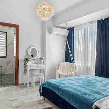 Cozy Special City Center - Old Town Apartment with terrace Rooms