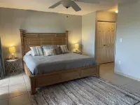 Beautiful 3 BR Oceanview Townhouse in Bimini Cove!  호텔