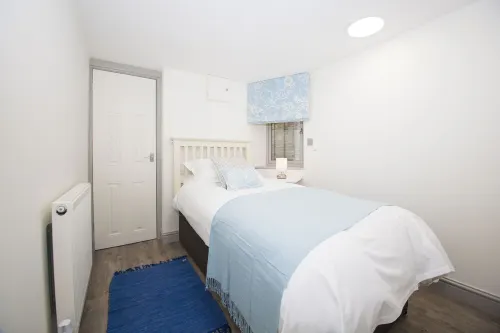 Malt Cottage - Luxury 2 Bedroom, Pet friendly cottage in old town Padstow