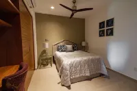 Loft 268. Luxury Condo in the Heart of the Romantic Zone Hotels in 