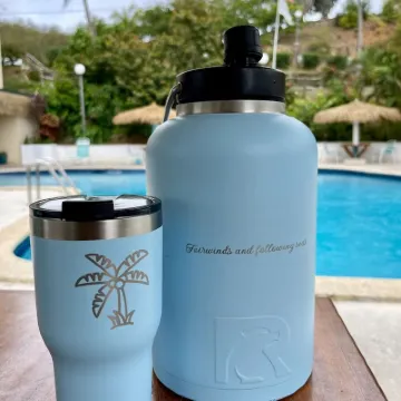 Fairwinds & Following Seas Waterfront Studio • Marina + Sapphire Beach โรงแรมใกล้Lindquist Beach