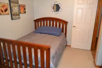 Kid Friendly home 15 min to Notre Dame!!! Các khách sạn ở Xã Warren