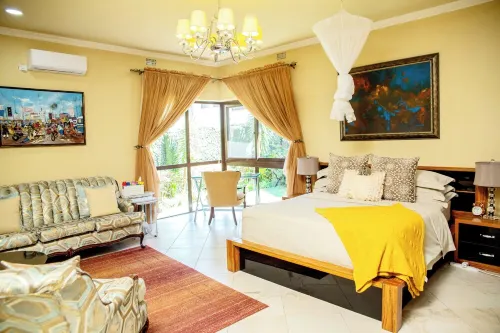 Serene home with enough bedrooms and bathrooms for a family travelling together.