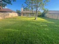 Family & Pet Friendly Getaway Close to Tinker AFB Hotel a Midwest City