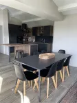 Jolie Maison Neuve, 4 Chambres, Piscine Chauffée