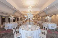 Castle Arch Hotel Hotels in Navan