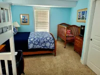 Large family-friendly home; Walk to Bella Beach; Ocean View; Hot Tub