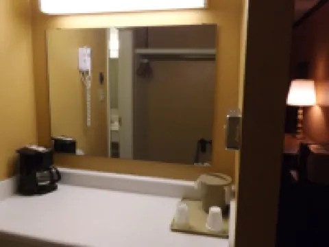 トリスター イン エクスプレス