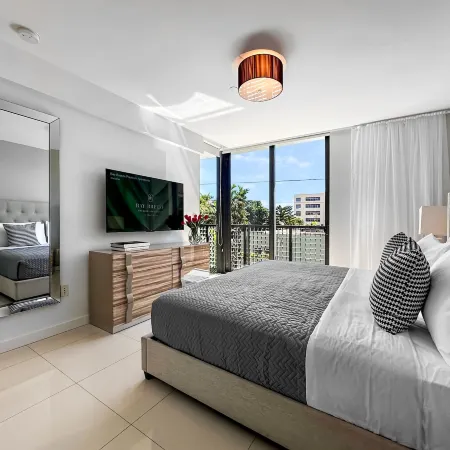 Bay Breeze Premium Apartments by Eskape Collection