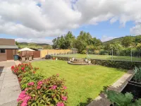 Craggy View Hotels in Strickland Ketel