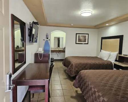 Carrizo Inn Hotels in Dimmit County