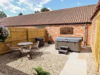 The Grange Cottage 2