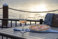 Chautauqua Harbor Hotel - Jamestown - breakfast