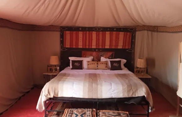 沙漠之夜營地酒店