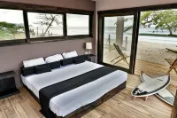 99 Surf Lodge Hotels in Popoyo