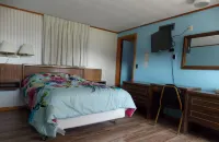 Melody Motor Lodge Hotels in Dunbar Township
