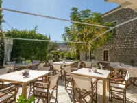 Mare Monte Luxury Suites Spetses otelleri