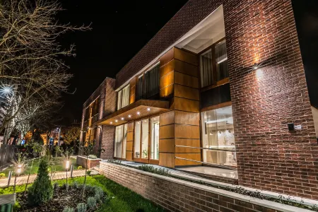 BH Kristály Отели рядом с достопримечательностью «Debrecen Zoo and Amusement Park»