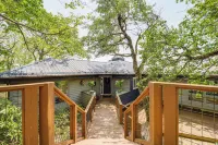 Close to Trails! Seven Devils Retreat w/ Hot Tub -  Privatzimmer