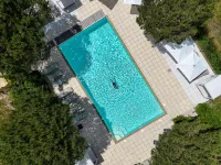Eco-Domaine la Fontaine - Hotel-Spa - 300 m Plage de la Fontaine Aux Bretons - Pools
