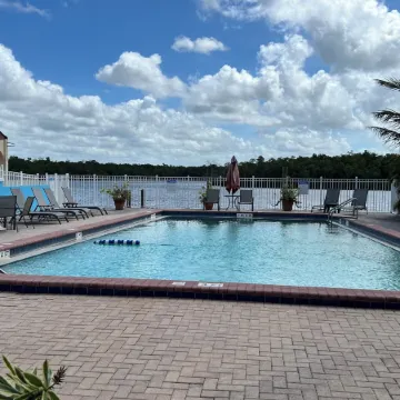 River Wilderness Waterfront Cabins