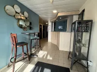 Face West le Pontet Hotels in Sorgues