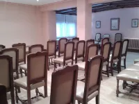 Hotel Aranda Hôtels à : Santa Cruz de la Salceda